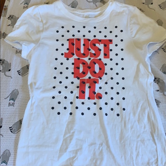 Nike Other - NWOT White Nike kids just do it shirt